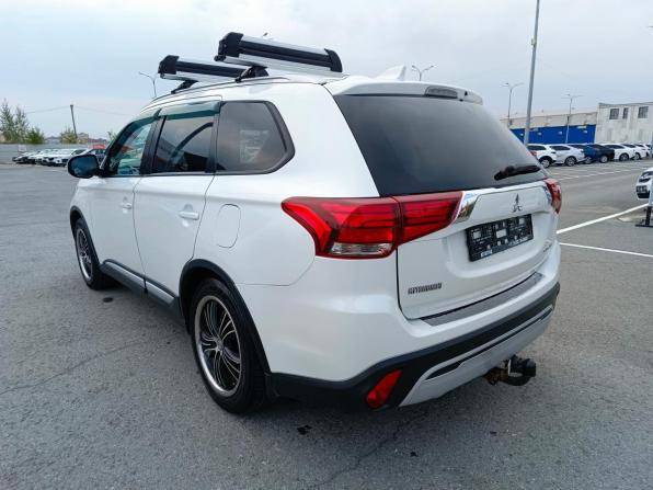 Mitsubishi Outlander III Рестайлинг 3 с пробегом 2019 года, цена 2 189 000 рублей, 73082 км, внедорожник, Автокод Объявления