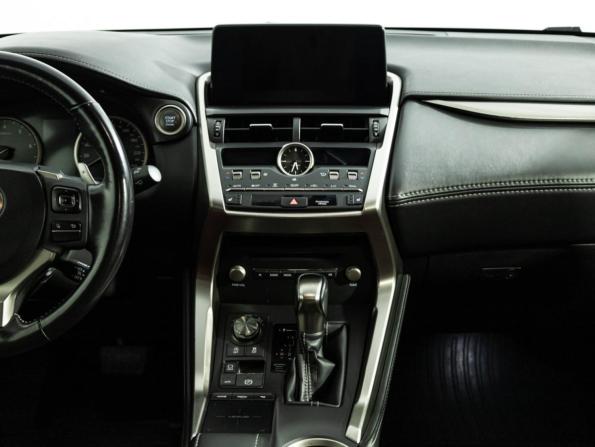 Lexus NX I Рестайлинг с пробегом 2018 года, цена 2 900 000 рублей, 117675 км, внедорожник, Автокод Объявления