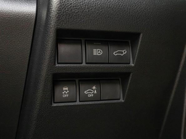 Toyota Land Cruiser 300 Series с пробегом 2023 года, цена 11 950 000 рублей, 89134 км, внедорожник, Автокод Объявления