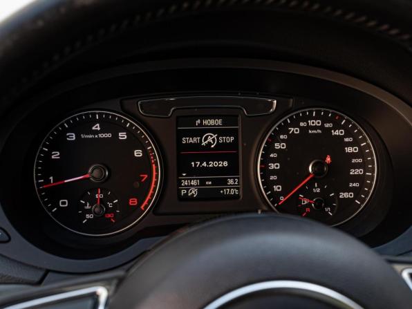 Audi Q3 I (8U) Рестайлинг с пробегом 2015 года, цена 1 675 000 рублей, 241461 км, внедорожник, Автокод Объявления