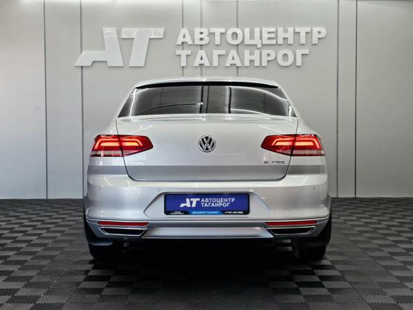 Volkswagen Passat B8 с пробегом 2015 года, цена 1 749 000 рублей, 146868 км, седан, Автокод Объявления