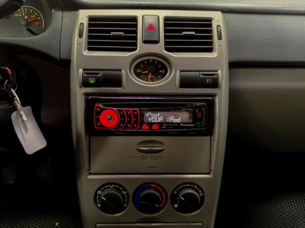 Lada (ВАЗ) Priora I с пробегом 2010 года, цена 290 000 рублей, 147532 км, седан, Автокод Объявления