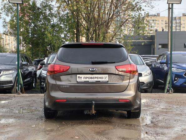 Kia Ceed II Рестайлинг с пробегом 2018 года, цена 1 119 000 рублей, 175329 км, универсал, Автокод Объявления