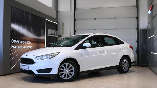 Ford Focus III Рестайлинг с пробегом 2016 года, цена 879 000 рублей, 187590 км, седан, Автокод Объявления