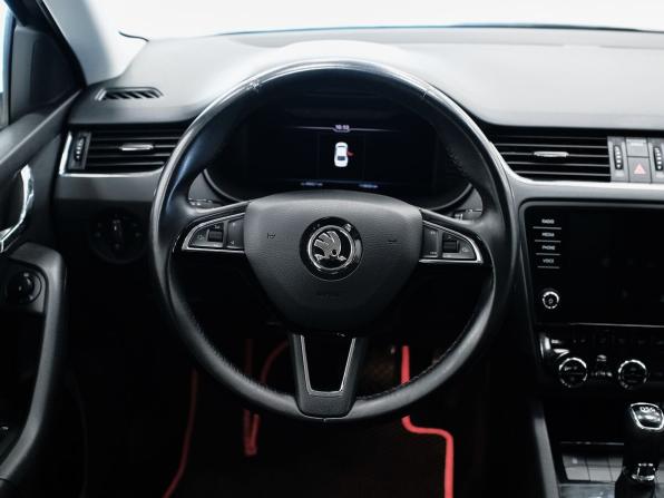 Skoda Octavia III (A7) Рестайлинг с пробегом 2019 года, цена 2 135 000 рублей, 119951 км, лифтбек, Автокод Объявления