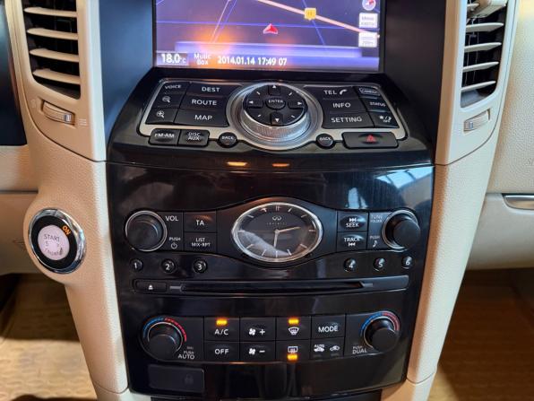 Infiniti FX II (S51) с пробегом 2011 года, цена 1 799 900 рублей, 289000 км, внедорожник, Автокод Объявления