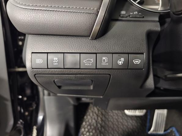 Toyota Camry VIII (XV70) Рестайлинг с пробегом 2021 года, цена 2 949 000 рублей, 149868 км, седан, Автокод Объявления