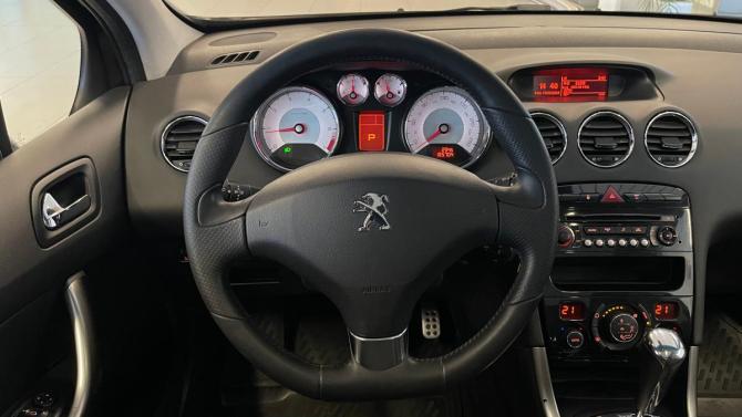 Peugeot 308 I Рестайлинг с пробегом 2012 года, цена 579 000 рублей, 165703 км, хэтчбек, Автокод Объявления