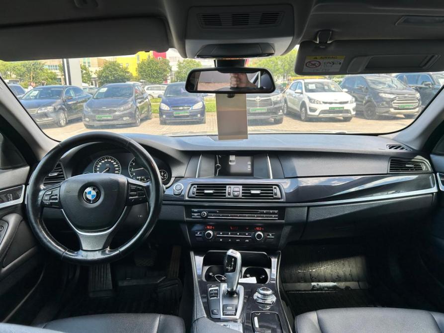 BMW 5 серии VI (F10/F11/F07) Рестайлинг Череповец  - изображение 11