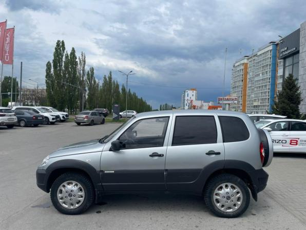 Chevrolet Niva I Рестайлинг с пробегом 2015 года, цена 650 000 рублей, 80000 км, внедорожник, Автокод Объявления