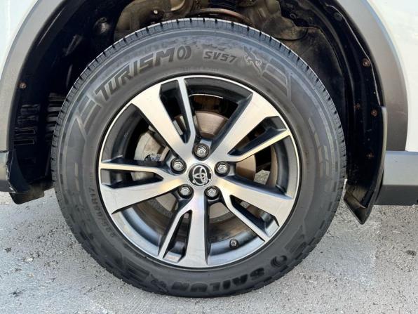 Toyota RAV4 IV (XA40) Рестайлинг с пробегом 2018 года, цена 2 270 000 рублей, 133127 км, внедорожник, Автокод Объявления