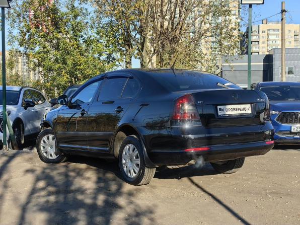 Skoda Octavia II (A5) Рестайлинг с пробегом 2013 года, цена 699 000 рублей, 223000 км, лифтбек, Автокод Объявления