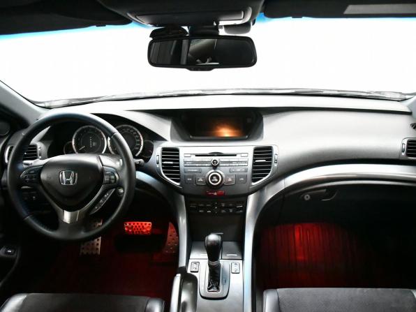 Honda Accord VIII Рестайлинг с пробегом 2011 года, цена 1 495 000 рублей, 214534 км, седан, Автокод Объявления