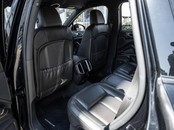 Porsche Cayenne II Рестайлинг (958) с пробегом 2015 года, цена 3 670 000 рублей, 207238 км, внедорожник, Автокод Объявления