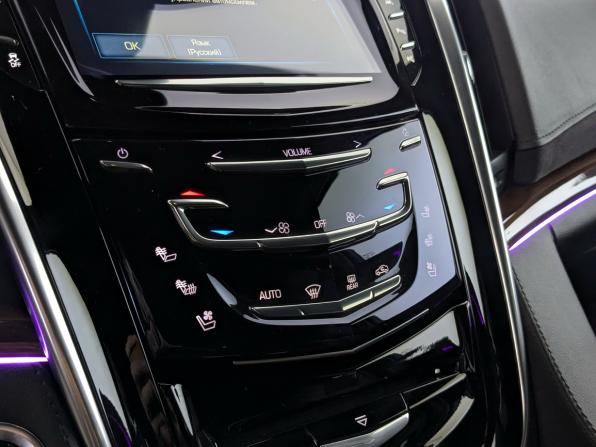 Cadillac Escalade IV с пробегом 2020 года, цена 6 100 000 рублей, 47064 км, внедорожник, Автокод Объявления