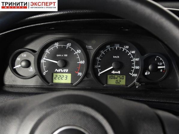 Chevrolet Niva I Рестайлинг с пробегом 2017 года, цена 797 000 рублей, 106249 км, внедорожник, Автокод Объявления