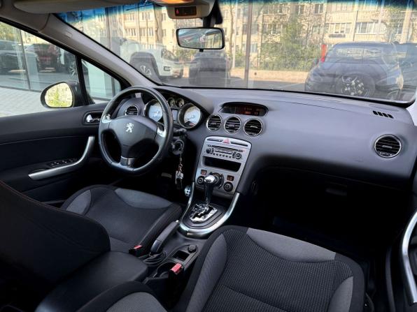Peugeot 308 I с пробегом 2011 года, цена 450 000 рублей, 204320 км, хэтчбек, Автокод Объявления