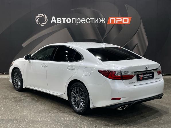 Lexus ES VI Рестайлинг с пробегом 2017 года, цена 2 490 000 рублей, 132973 км, седан, Автокод Объявления