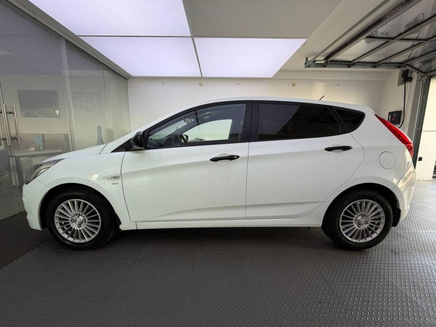 Hyundai Solaris I Рестайлинг Уфа  - изображение 10