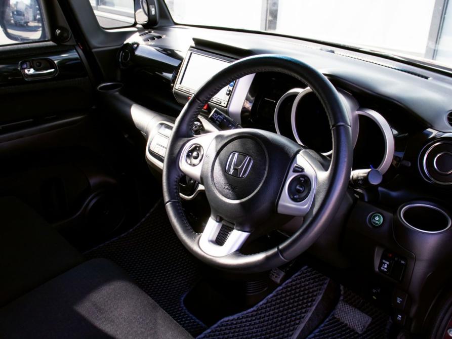 Honda N-BOX II Екатеринбург  - изображение 15