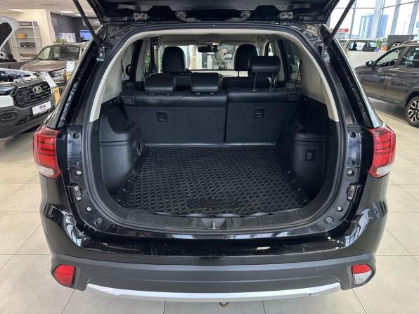 Mitsubishi Outlander III Рестайлинг 2 с пробегом 2017 года, цена 1 890 000 рублей, 143200 км, внедорожник, Автокод Объявления