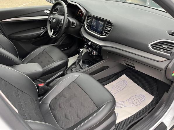 Lada (ВАЗ) Vesta I Рестайлинг (NG) с пробегом 2024 года, цена 1 549 000 рублей, 12100 км, универсал, Автокод Объявления
