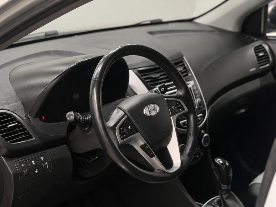 Hyundai Solaris I Рестайлинг Кемерово  - изображение 7