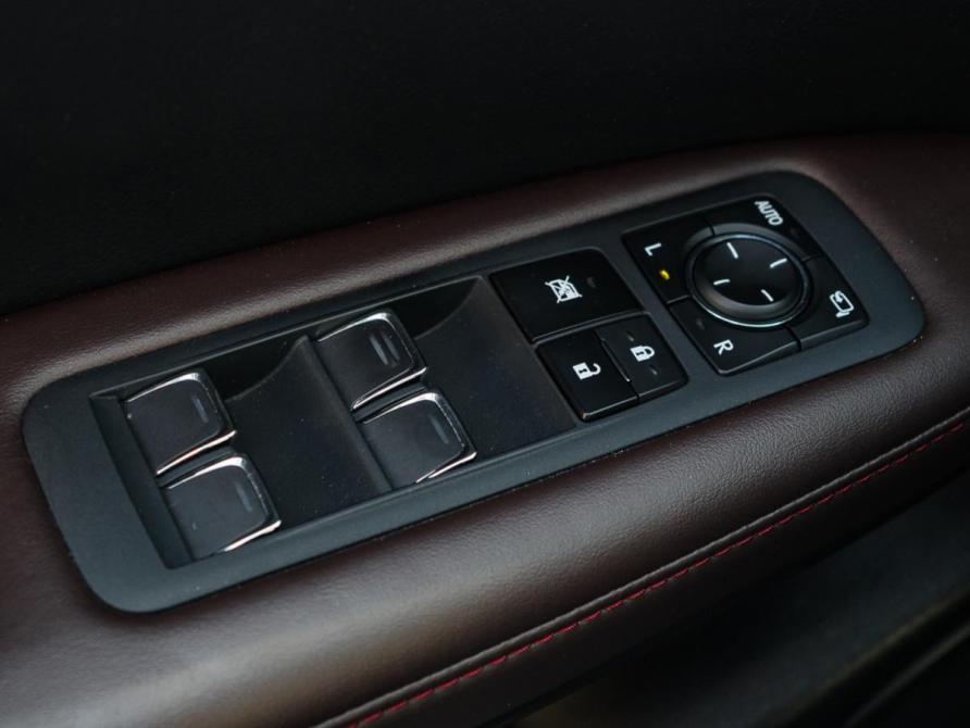 Lexus RX IV Рестайлинг Москва  - изображение 24