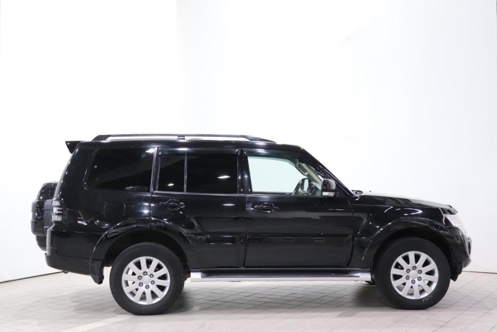 Mitsubishi Pajero IV Рестайлинг 1 Иркутск  - изображение 5
