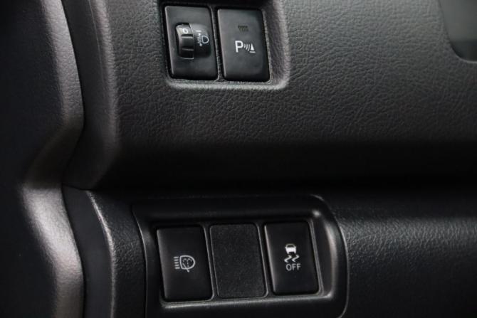 Toyota Camry VII (XV50) Рестайлинг 2 с пробегом 2017 года, цена 1 735 350 рублей, 207710 км, седан, Автокод Объявления