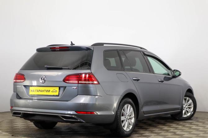 Volkswagen Golf VII Рестайлинг с пробегом 2018 года, цена 1 529 000 рублей, 73800 км, универсал, Автокод Объявления