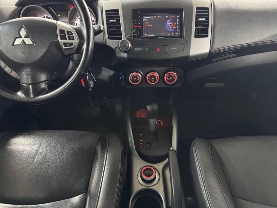 Mitsubishi Outlander II Рестайлинг Санкт-Петербург  - изображение 15