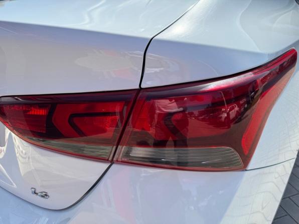 Hyundai Solaris II с пробегом 2019 года, цена 1 499 900 рублей, 60027 км, седан, Автокод Объявления