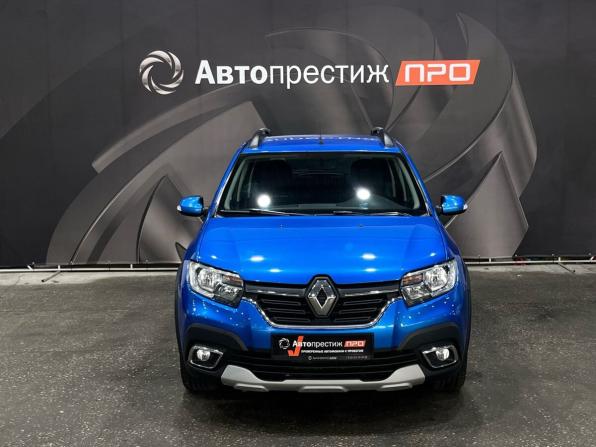 Renault Sandero II с пробегом 2018 года, цена 1 194 000 рублей, 87200 км, хэтчбек, Автокод Объявления