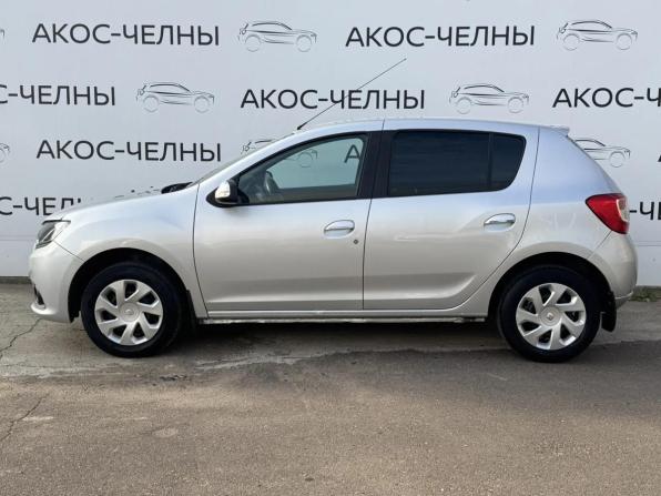 Renault Sandero II с пробегом 2015 года, цена 730 000 рублей, 102958 км, хэтчбек, Автокод Объявления
