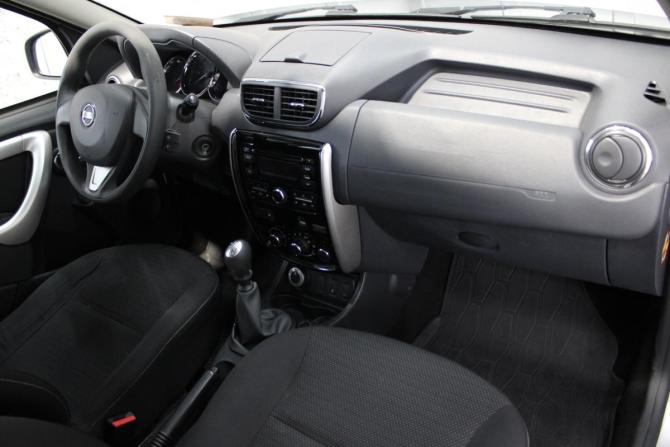 Nissan Terrano III (D10) с пробегом 2018 года, цена 1 335 000 рублей, 118350 км, внедорожник, Автокод Объявления