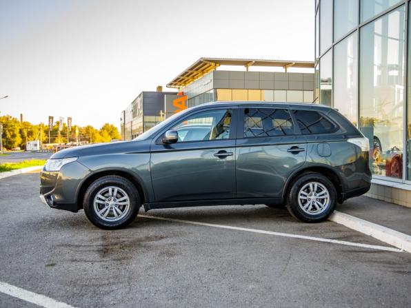 Mitsubishi Outlander III Рестайлинг с пробегом 2014 года, цена 1 698 000 рублей, 135300 км, внедорожник, Автокод Объявления