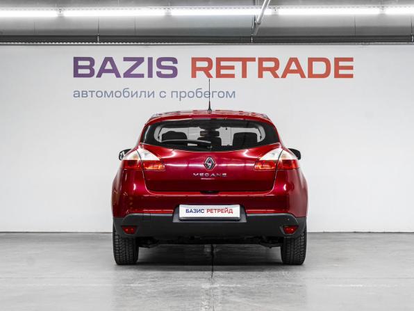 Renault Megane III с пробегом 2011 года, цена 649 000 рублей, 205357 км, хэтчбек, Автокод Объявления