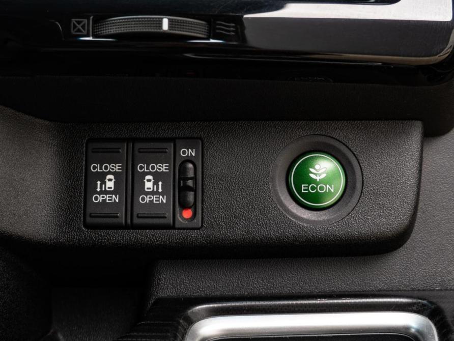 Honda Stepwgn V Краснодар  - изображение 18