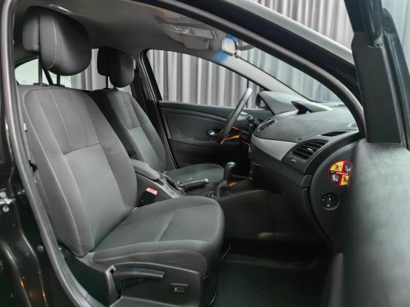 Renault Fluence I с пробегом 2011 года, цена 579 000 рублей, 235781 км, седан, Автокод Объявления