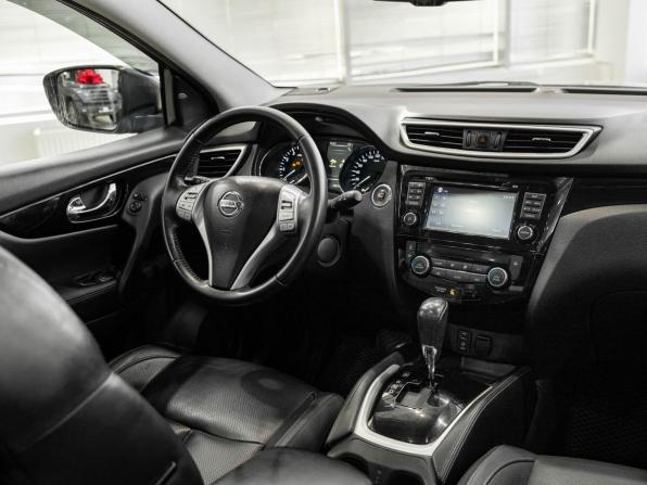Nissan Qashqai II с пробегом 2018 года, цена 1 549 000 рублей, 108340 км, внедорожник, Автокод Объявления