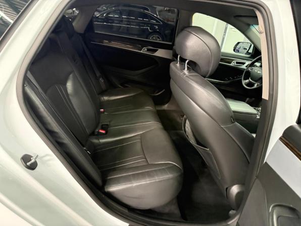 Hyundai Genesis II с пробегом 2014 года, цена 1 747 000 рублей, 212707 км, седан, Автокод Объявления