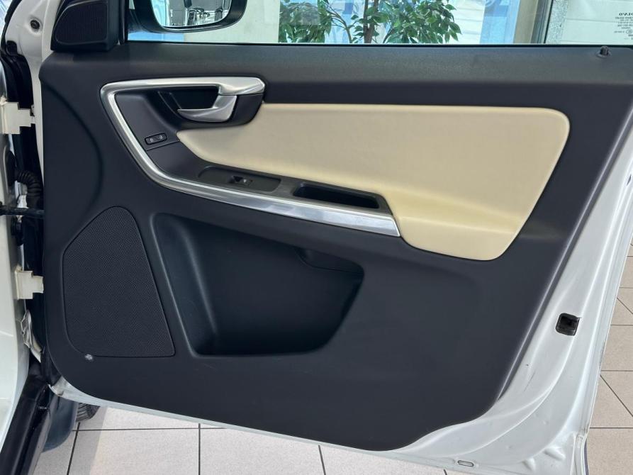 Volvo XC60 I Волгоград  - изображение 16