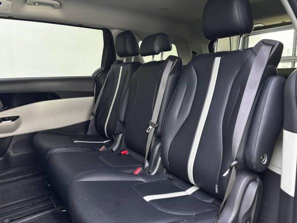 Kia Carnival IV с пробегом 2022 года, цена 4 410 000 рублей, 41229 км, минивэн, Автокод Объявления