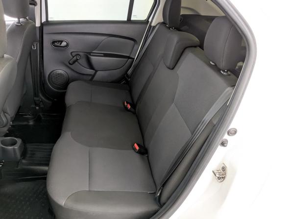 Renault Logan II с пробегом 2018 года, цена 870 000 рублей, 85446 км, седан, Автокод Объявления