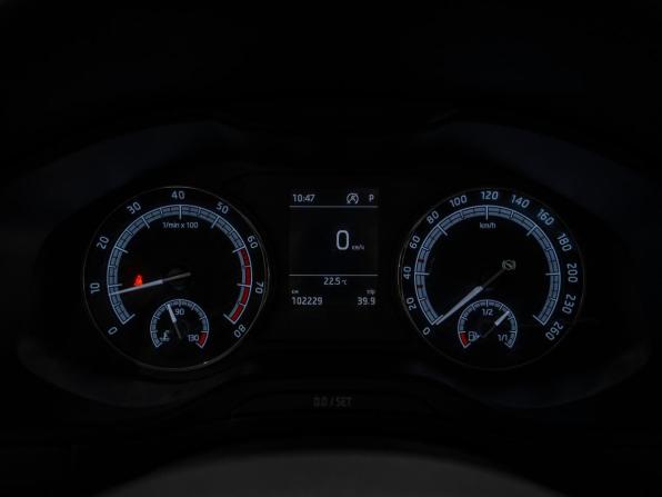 Skoda Karoq I с пробегом 2020 года, цена 2 175 000 рублей, 102110 км, внедорожник, Автокод Объявления