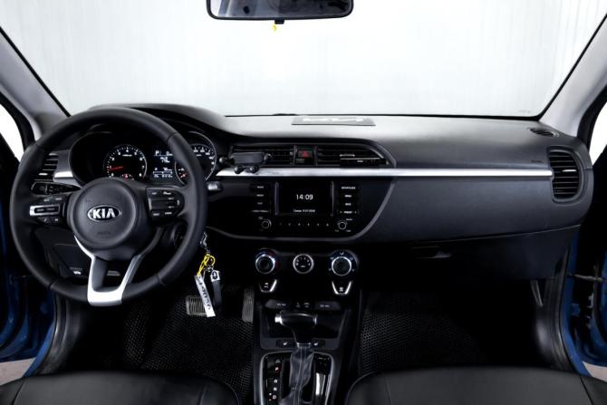 Kia Rio IV с пробегом 2018 года, цена 1 220 000 рублей, 180000 км, хэтчбек, Автокод Объявления