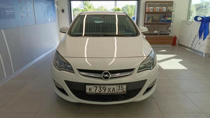 Opel Astra J Рестайлинг с пробегом 2013 года, цена 899 000 рублей, 83171 км, хэтчбек, Автокод Объявления