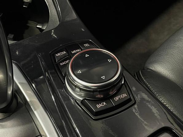 BMW 5 серии VI (F10/F11/F07) Рестайлинг с пробегом 2016 года, цена 1 980 000 рублей, 233561 км, седан, Автокод Объявления
