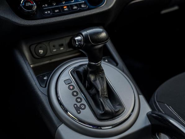 Kia Sportage III Рестайлинг с пробегом 2015 года, цена 1 249 000 рублей, 213693 км, внедорожник, Автокод Объявления